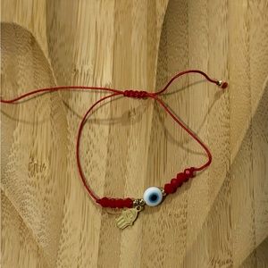 Eye & hand adjustable bracelet